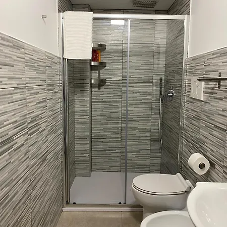 Dimora Scarpa شقة