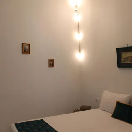 Dimora Scarpa * باري