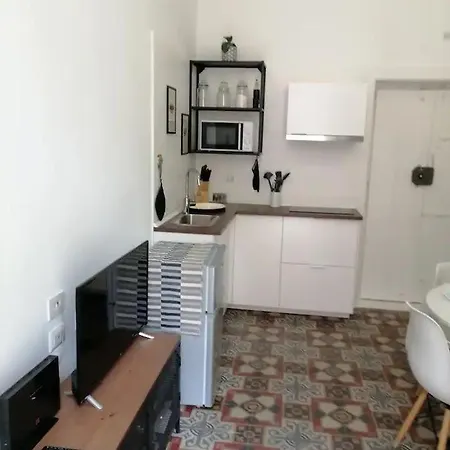 Dimora Scarpa * Bari